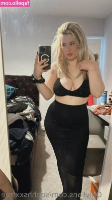 sophhsxxfree - Check my VIP ACCOUNT   https onlyfans com yourthicness_vip