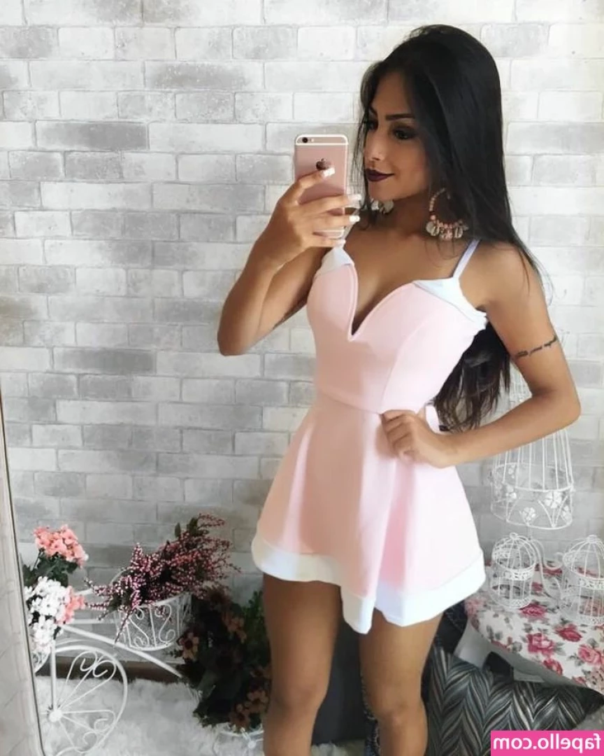 Giovanna Roque [ giovanna-roque-1 ] - 2017 vs 2021 I love the way my ass and arms are filling out 💗