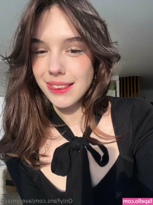 averymayy - DM me if you wish this dildo was your dick