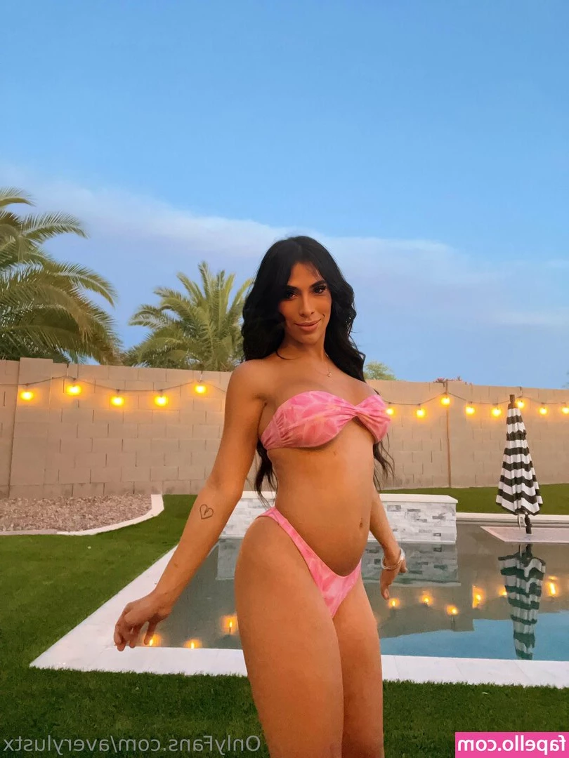 averylustx - do you like when it's rough😳? If so, message me right now!!! I