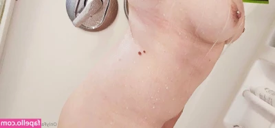  [ aliceraine ] - 14-25, the only thing that would feel better than these rainbow