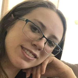 alina-henessy