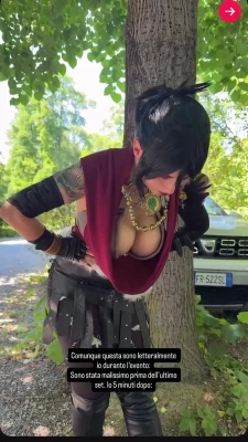 DeeDeeKitsune - Fuck I need a private plane so I can have all the fun I want