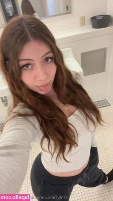cami_calderon08 [ cami-calderon08 ] - Should I remove the emoji