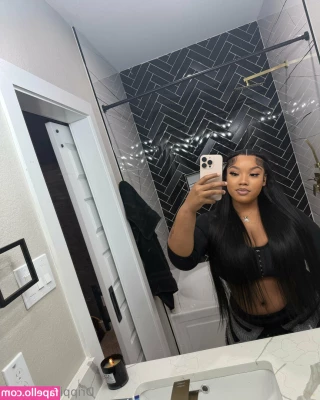 drippinvelvet - Morning smokies  part 3  Watch me squat down and SQUIRRRT
