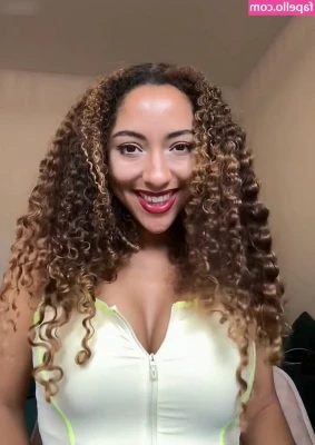 Amanda Ciss [ amanda-ciss ] - hi guys   i switched to a subscription since people seem to like that