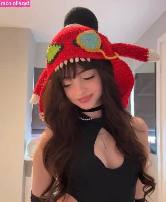 Toxic Tenshi [ toxic-tenshi ] - Didn’t take any after pics because cumdrunk but that stream was so
