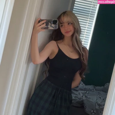 Toxic Tenshi [ toxic-tenshi ] - do you think all black suits me 🥵