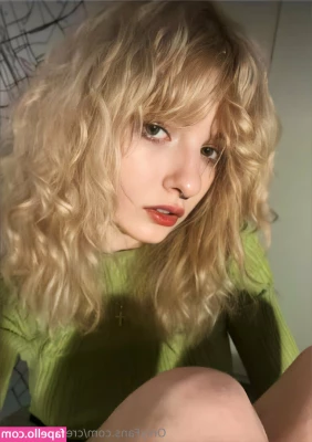 Creamymoana - Taking turns on the fuck MACHINE 🥵 Goddess Bailey Love teases,