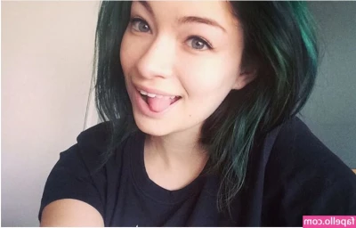 Jodelle Ferland [ jodelle-ferland ] - It's worship timeeee. Get to it.  . . . If you want access to all of