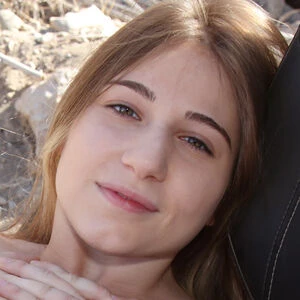 maria-leon