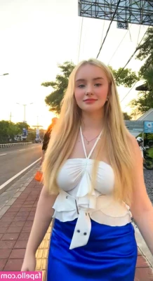 Dasha Gartman [ dasha-gartman ] - hi guys   i switched to a subscription since people seem to like that