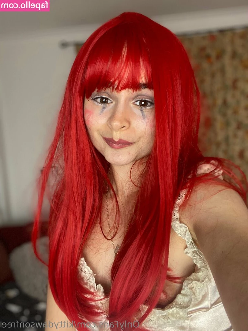 kittydawsonfree - Had a new photoshoot couple of days ago   Will post a lot of hot