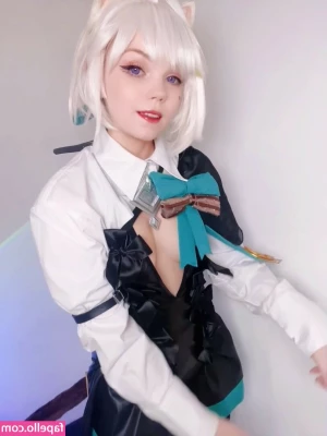 Caticorncosplay - Boobs from the top of a mountain!