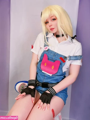Caticorncosplay - Going shopping   I m going out tonight  what color should I wear