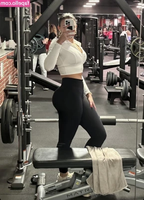 Perlessa Alessa [ perlessa-alessa ] - Stream started at 09 03 2023 07 18 pm  Some ass play