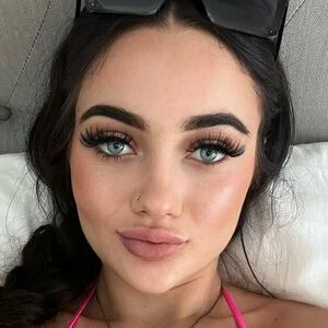 roselyn_rose
