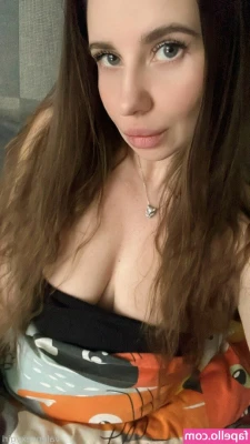 Valensexygirl - The color majority of you picked. 💞. Videos coming soon!