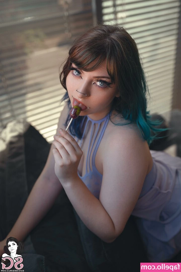 Ghostilde - HAPPY TITTY TUESDAY 🩷😘😘✨ How was yours??