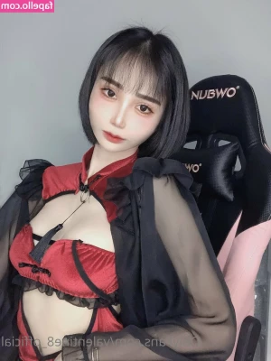 valentine8_official [ valentine8-official ] - How much do you like watching me cum from 1-10? 🥺 O quanto você