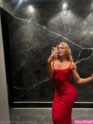 Nikkafit - Feliz Navidad de tu mamanuela 😈