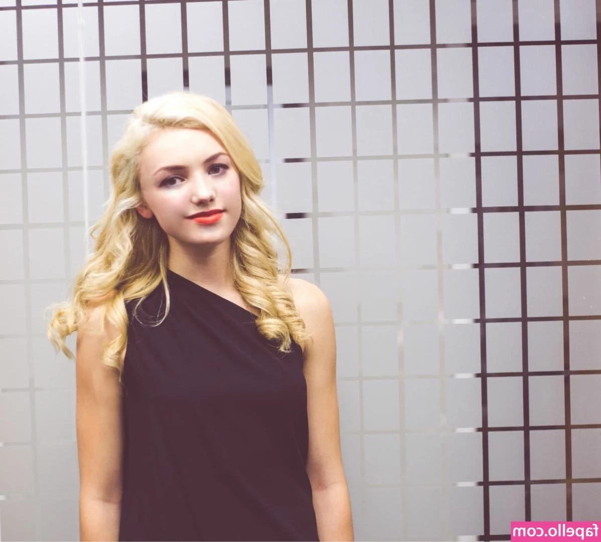 peytonlist - Lovely, horny, silly... what more would you want? :P