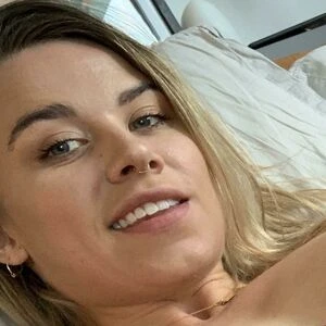 OliviaUncovered Olivia Hale