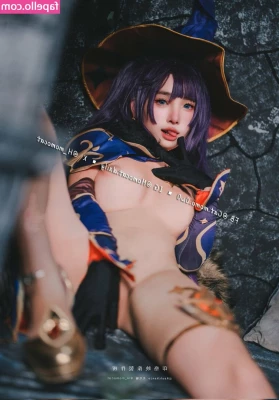 H_momocat [ h-momocat ] - guys you gotta comment if you like something bc i’m gonna assume