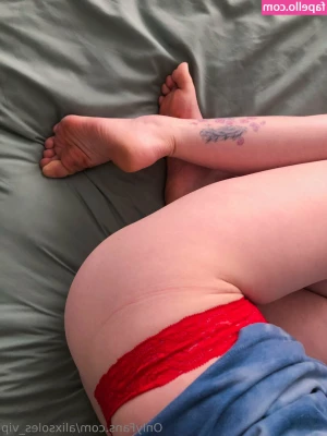 alixsoles_vip [ alixsoles-vip ] - Morning sex is a MUST for me