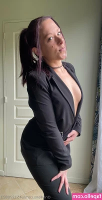 rosaliejoly - Hi handsome  3 I m in the process of starting my new account on