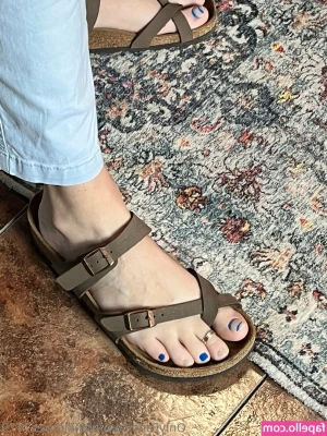 twinkletoes7479 - Would you suck it?