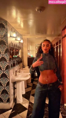 Imangharram - Only 200 more likes until I make a squirting video 😘 I will be