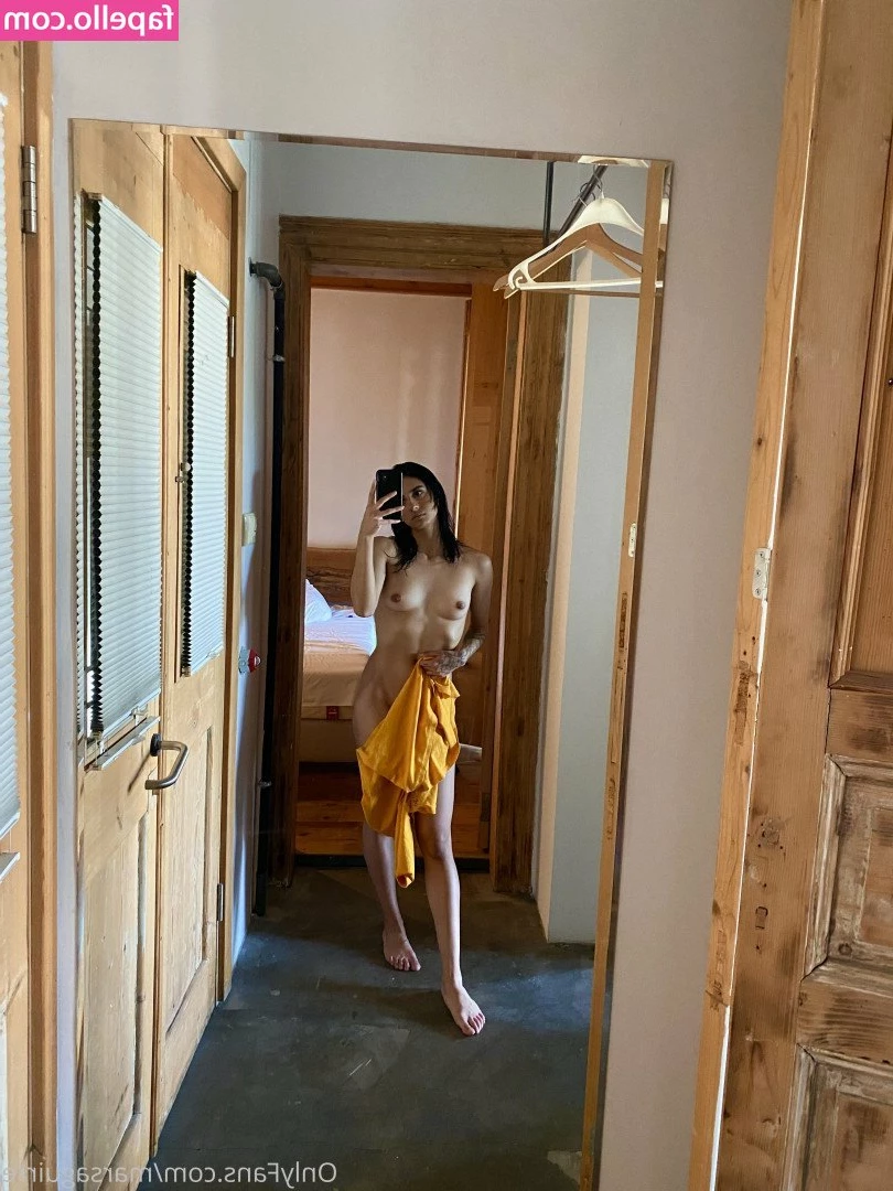 marsaguirre - I show you where to go,💧 💦 the choice is up to you, by the way