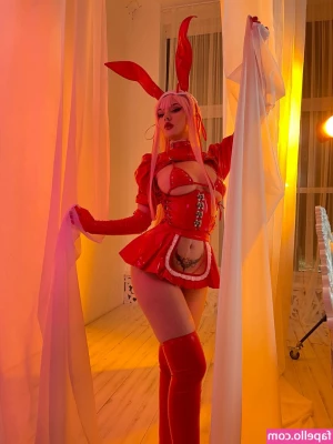 Anna Aifert [ anna-aifert-1 ] - How to be slutty and warm ❄️