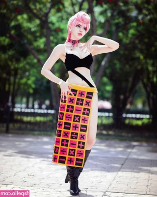 Anna Aifert [ anna-aifert-1 ] - Comment below 😘