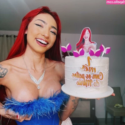 Ruivinha De Marte [ ruivinha-de-marte ] - who wanna suck it