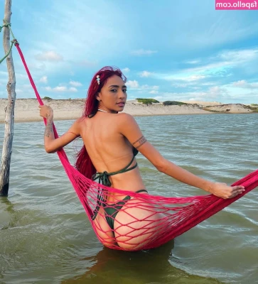 Ruivinha De Marte [ ruivinha-de-marte ] - Ready for take off x