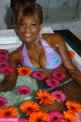 Serena Williams [ serena-williams ] - [​💖​🍁​🍂 AUTUMN​🍂​🍁​💖​​]  Autumn is