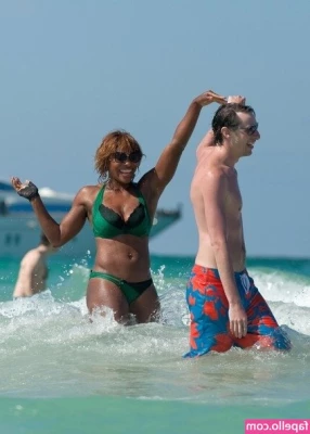 Serena Williams [ serena-williams ] - Feet
