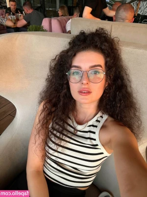 pollygirl99 - Sundays are for worshipping, Swipe to see all the lovely hair you