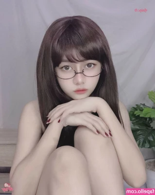 Violet Airis [ violet-airis ] - Este chico tiene un culo bastante rico    bryangallego18