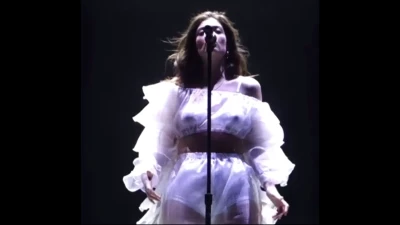  [ lorde ] - I am live streaming this morning   Friday Sept 27
