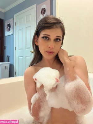 Haesicks [ haesicks-99 ] - Ass  amp  titties  amp  ass  amp  titties