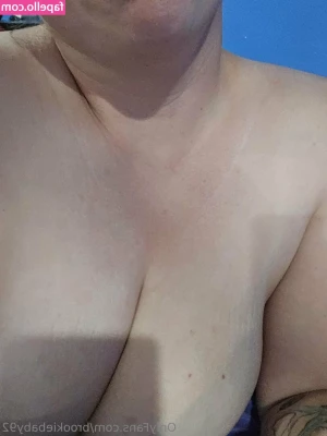 brookiebaby92 - Cheap booty pics  so fat