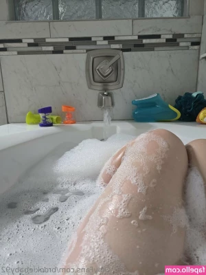 brookiebaby92 - Hello everyone ❤️  There is a pinned post on my page that