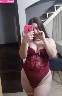 xxsophiexxxxx - Pull on them for me