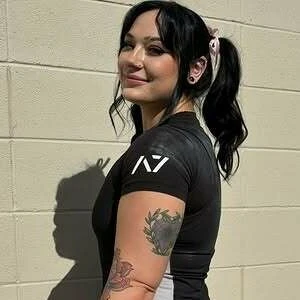 Strong AND Curvy Women