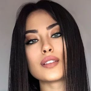 Kira Thorn