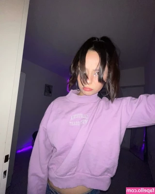 Melyfrancanoo - Just warming up a little with a nice hairy cock