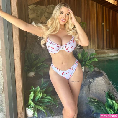 Haley Hudson [ haley-hudson ] - Well now that IG has it...I shall share it here with my favorites 💋